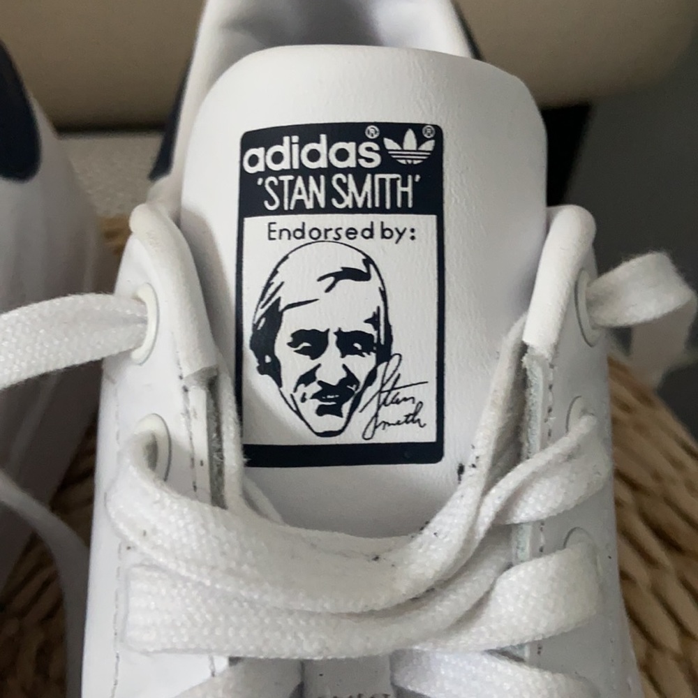 Adidas Stan smith size 9 - Picture 4 of 6